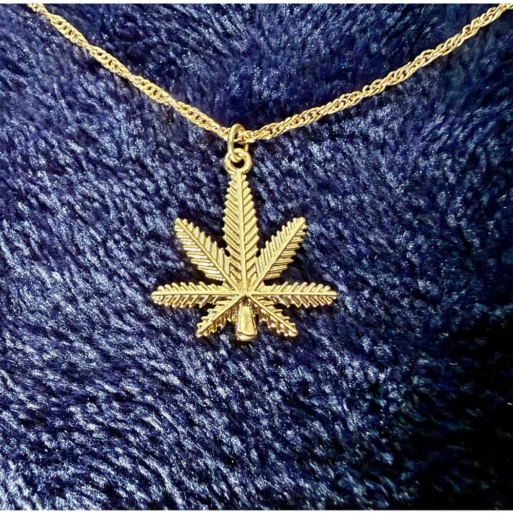 Frasier Sterling Mary Jane Pendant Necklace Gold Plated 15"